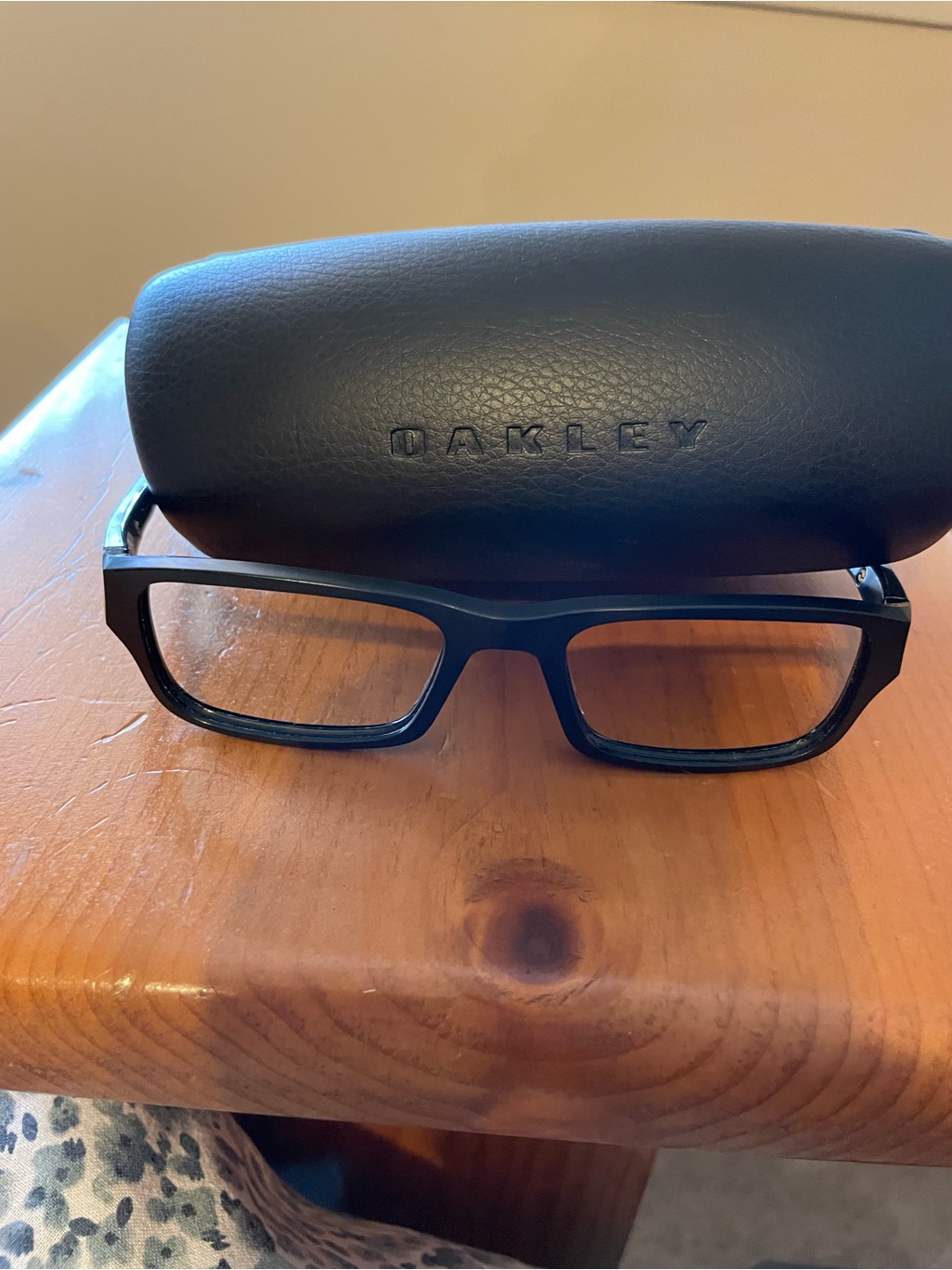Oakley Black Rectangular Optical Frames With Case